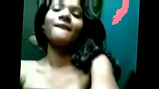 スリランカのムナ・ペニャのビデオは、ホットなセックスセッションを特集しています。
