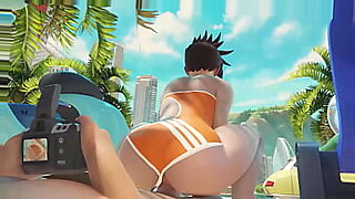 Tracer engages in steamy encounters