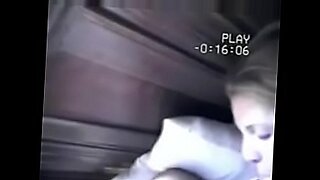 Muliro Garden的车里泄露了一段热辣的性爱录像。