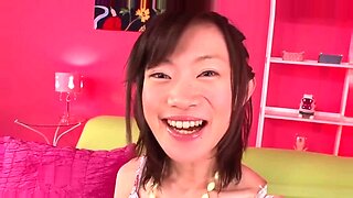 Japońska nastolatka jest dominowana podczas intensywnej sesji BDSM.
