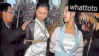 中国のボンデージフェティッシュが、現代のBDSMビデオで見事に表現されている。