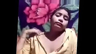 Garota bangladeshi provoca em uma chamada de sexo da IMO