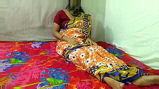MMS Chandigarh menikmati menonton dan berbagi video eksplisit.