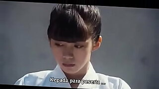 فتاة إندونيسية تجرب الجنس العاطفي لأول مرة في فيلم..