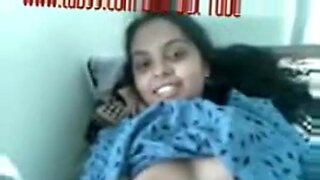 POV-Action mit einer indischen Amateurin mit großen Titten.