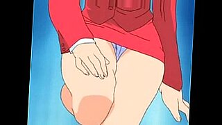 Une enseignante hentai séduit son étudiant avec un jouet sexuel dans un dessin animé.