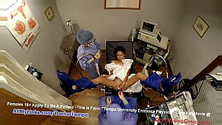 Gorące spotkanie seksownej pielęgniarki Sandry Reid z pacjentem.