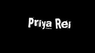 Priya Anjali Rai, de rondborstige Desi-godin, wordt gevuld.