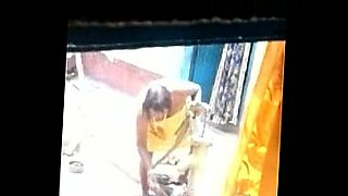 Αισθησιακή Ινδή καλλονή σε καυτά ιδιωτικά βίντεο από την περιοχή του Μπιχάρ.
