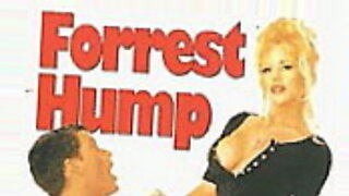Bianca Trump dan Lynn Lemay terlibat dalam seks liar dengan busa.