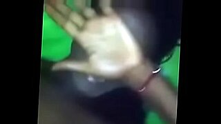 نجوم تيك توك النيجيرية يشاركون أشرطة الجنس الساخنة للمتعة ..