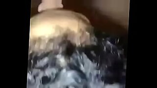 BlackE offre une baise intense dans une vidéo de grosse bite noire