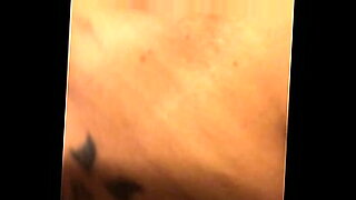 La chevauchée anale sauvage de Lily 35 et son orgasme intense